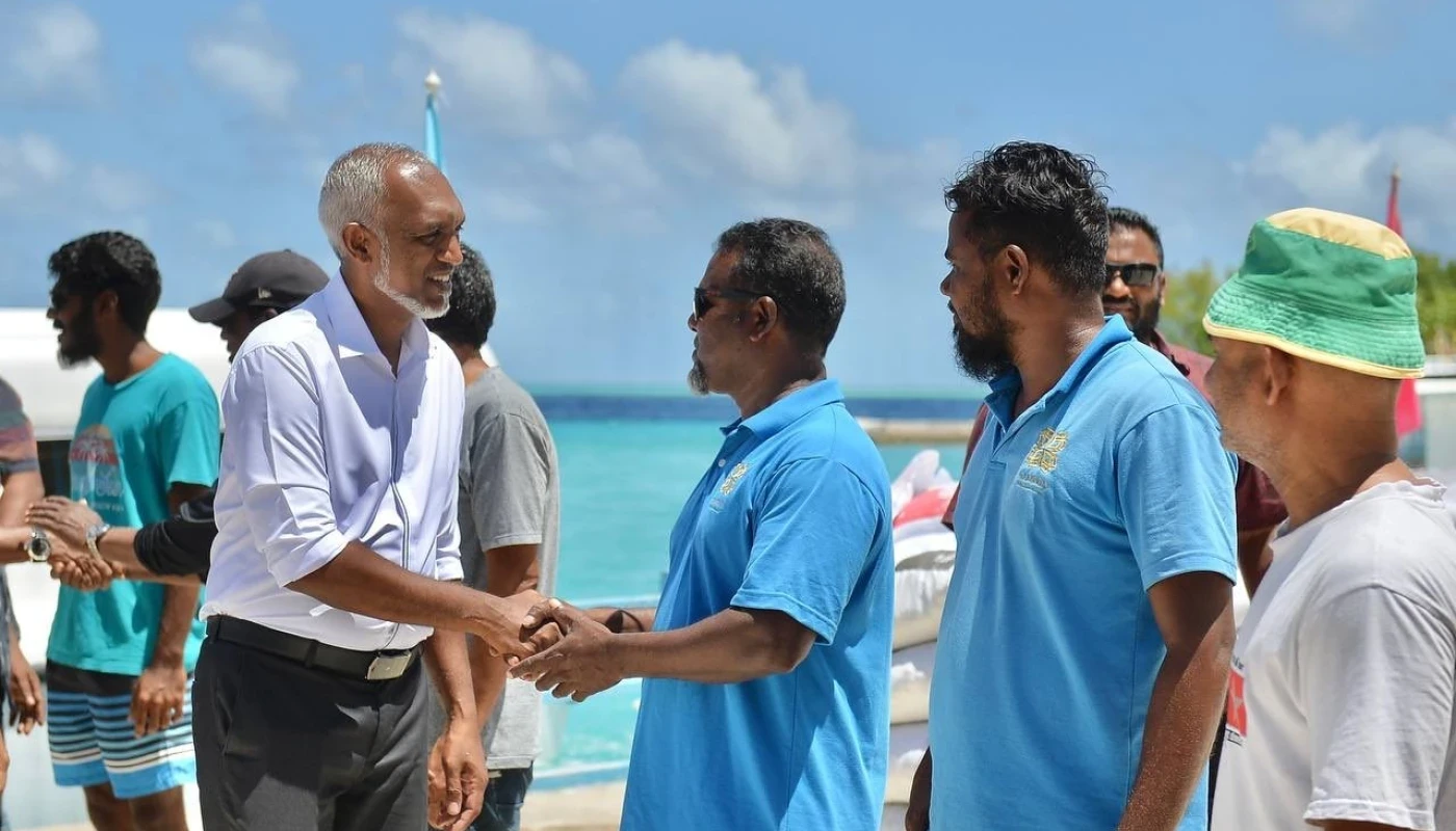 Muizz pledges to relocate small populations to urban centres | Atoll Times