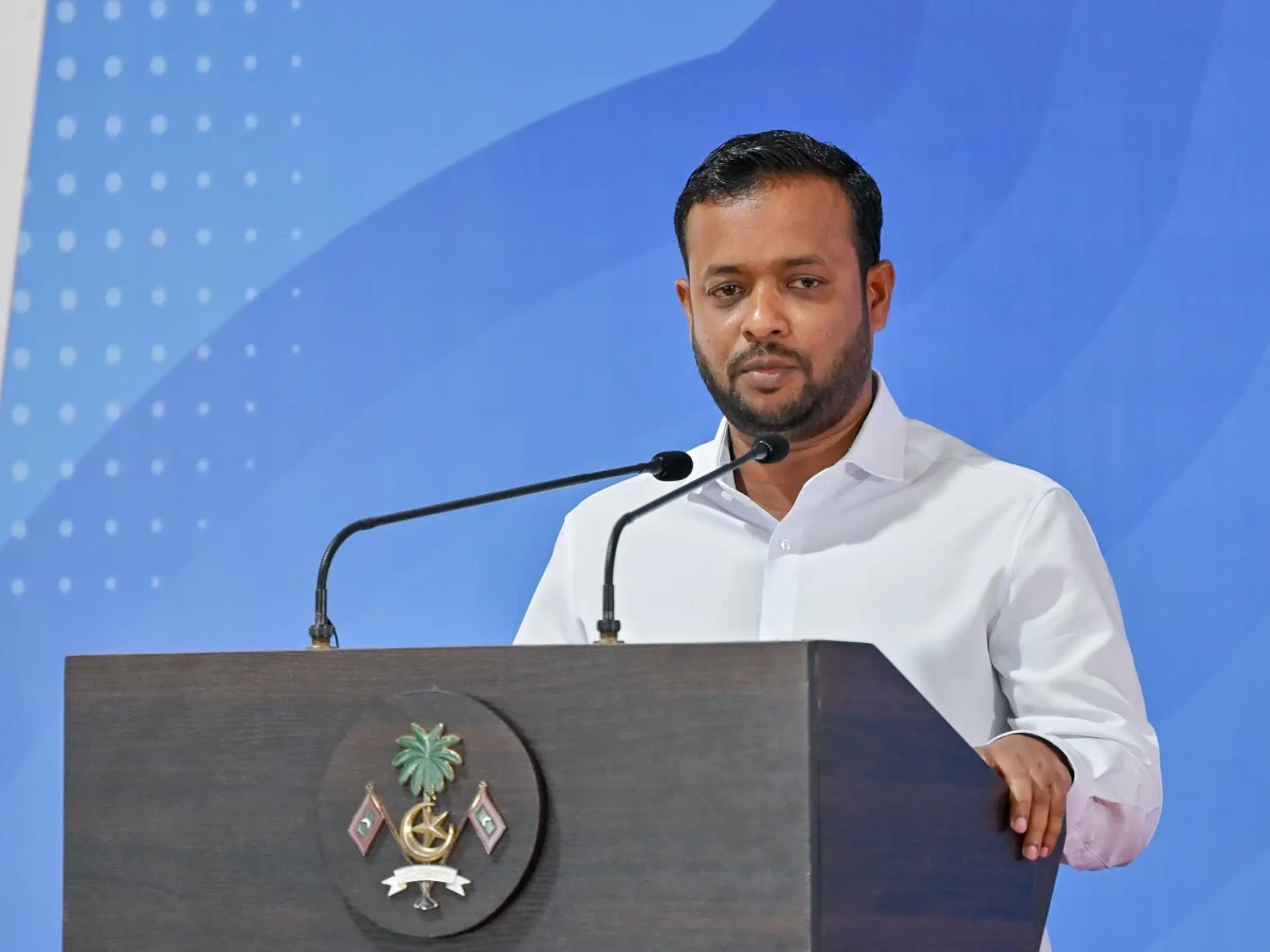 Mutlib Malik Muli airport as gateway for tourism investment, minister says | Atoll Times
