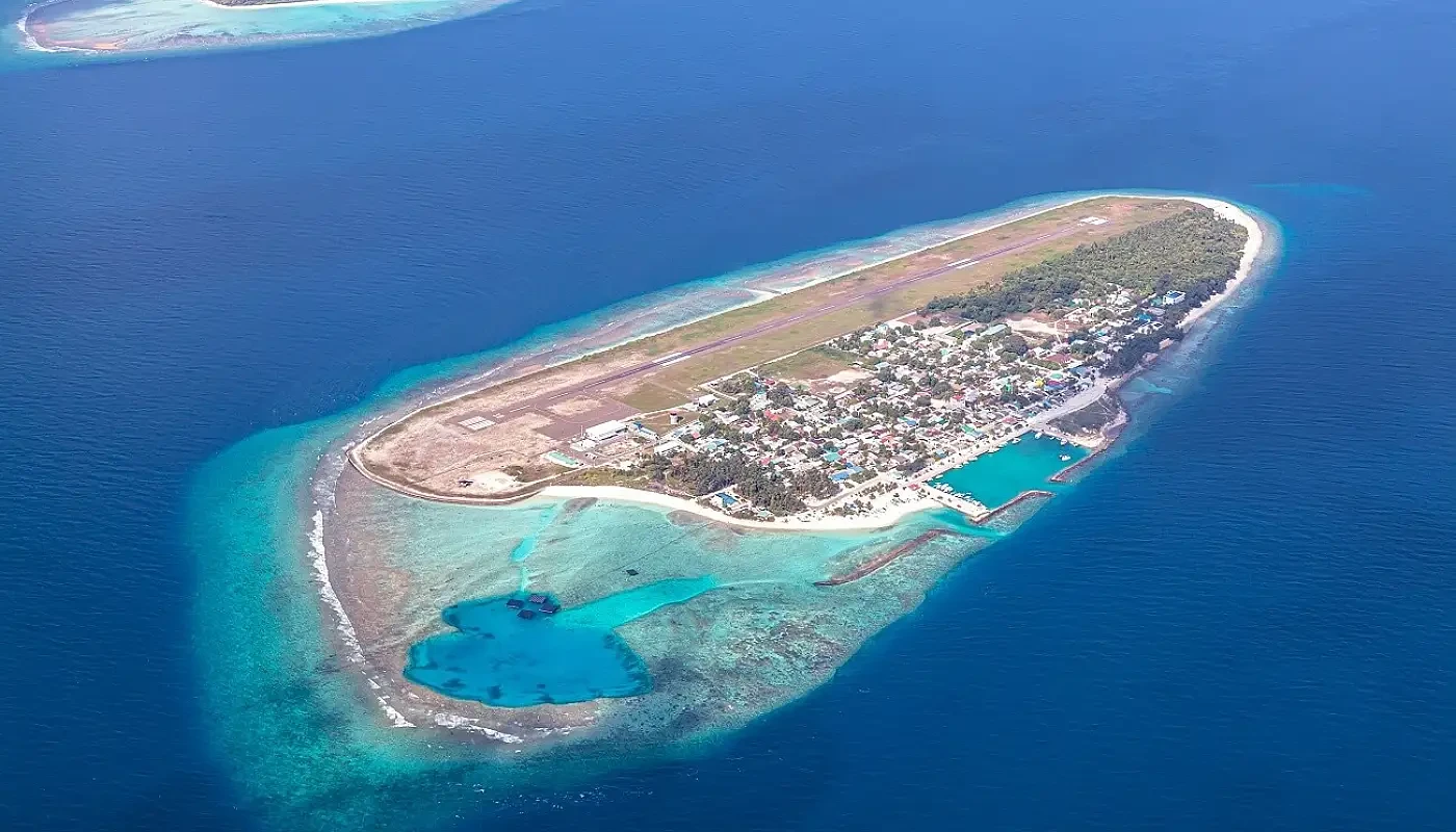 Govt to hand over Dharavandhoo airport upgrade to IAS | Atoll Times