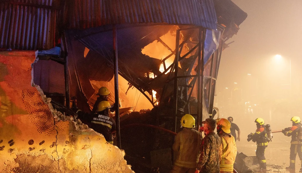 Police launch investigation into Maafannu warehouse fire