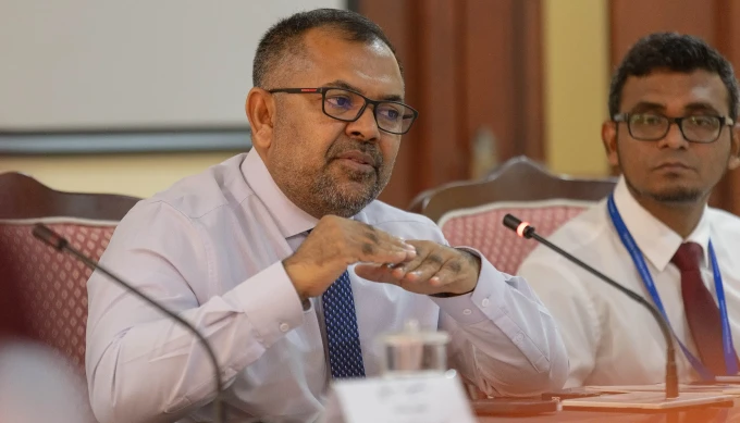 Travel restrictions as govt to submit spending cuts next week