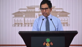 Saeed says foreign currency inflows fell by one-third in April