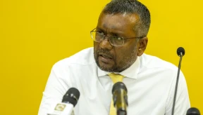 Fayyaz urges ex-presidents to unite to save country