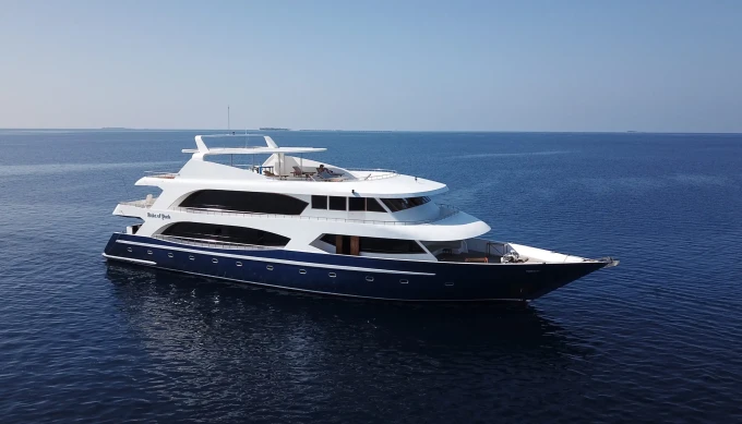 Govt suspends licence of liveaboard vessel after diving deaths