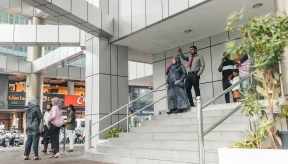 Civil service employees granted 30-minute arrival buffer