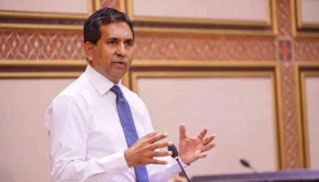 Saeed blames MDP rate policy, money printing for dollar shortage