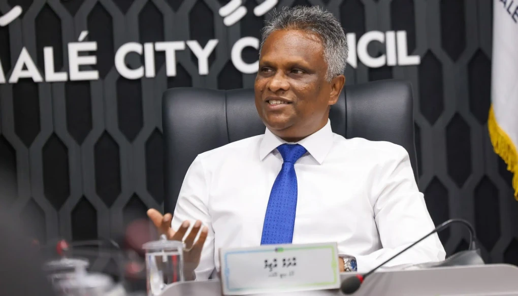 Malé mayor compares waste situation to 2014 water crisis