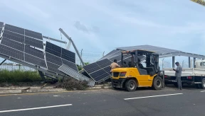 Driver’s licence suspended following bridge highway crash