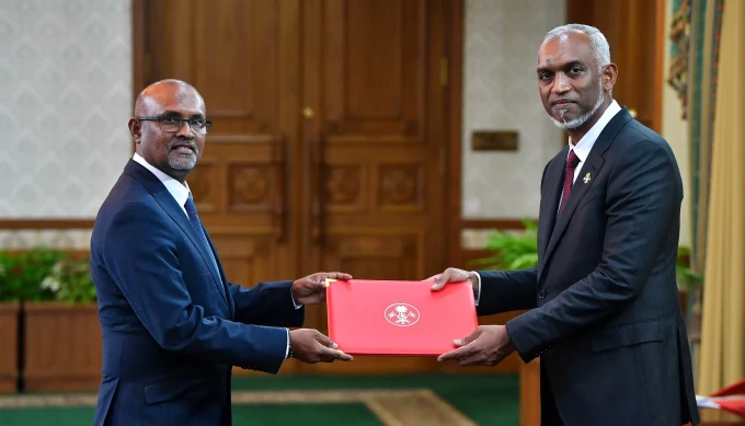 Khaleel says govt ignored advice on resort dollar conversion